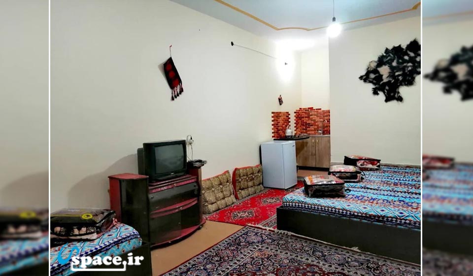 نمای داخلی اتاق اقامتگاه بوم گردی ماهور - لاله زار کرمان
